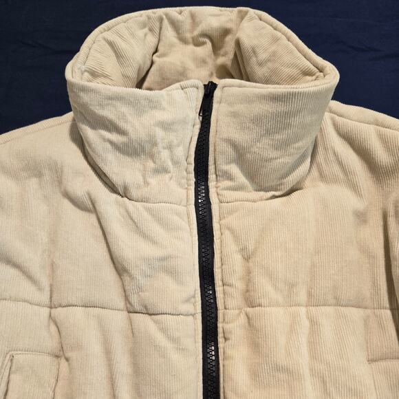 Princess Polly Cropped Corduroy Puffer Jacket Size 4 Streetwear Casual - Picture 2 of 11